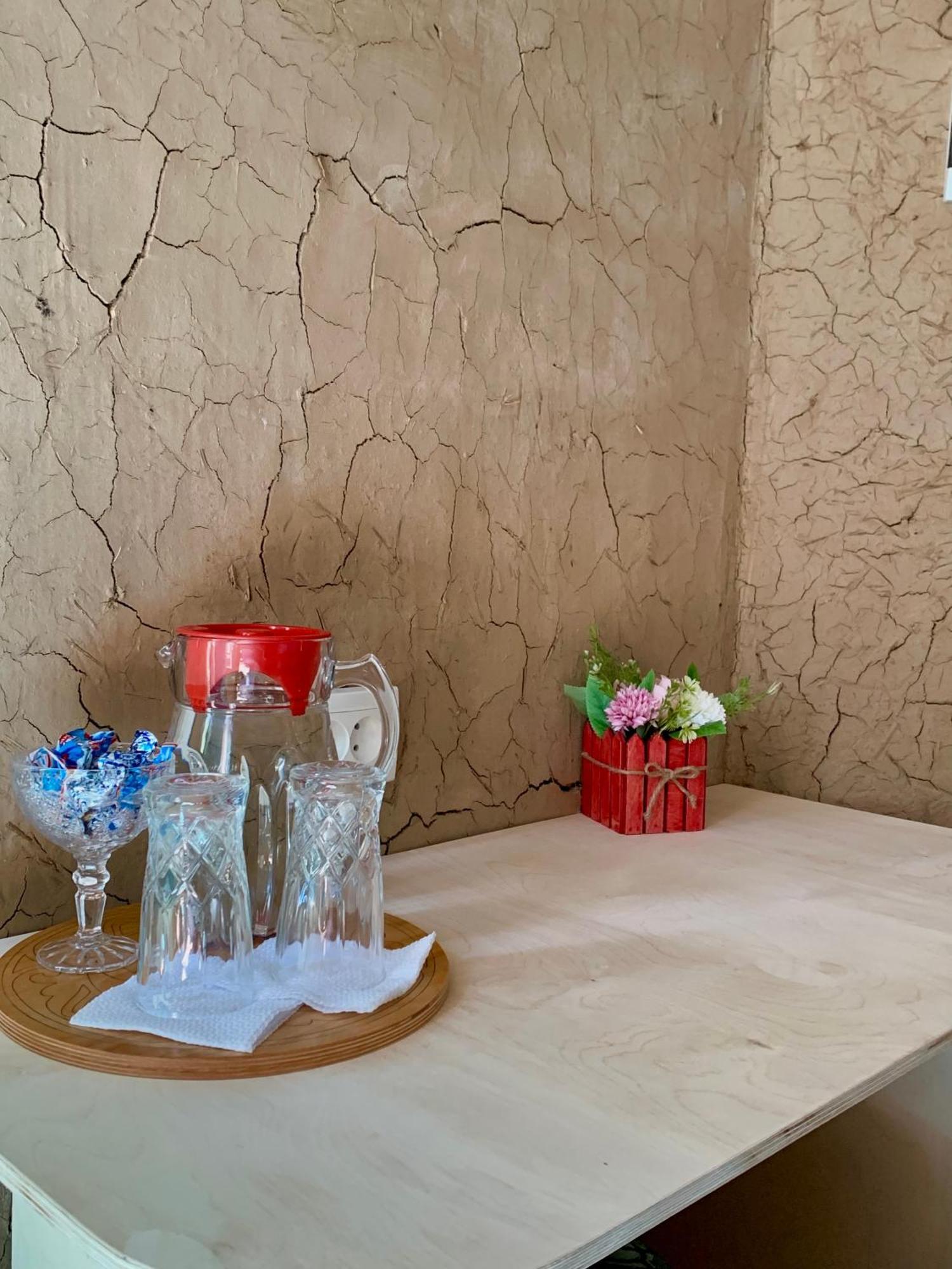 Guest House Emily Bokonbayevo ภายนอก รูปภาพ